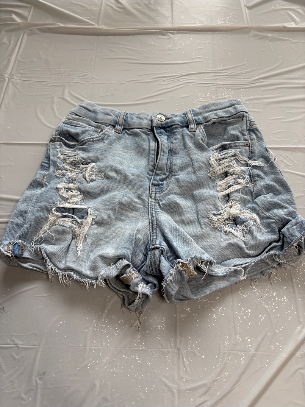 American Eagle Ripped Light Blue Denim Women’s Shorts Size 4
